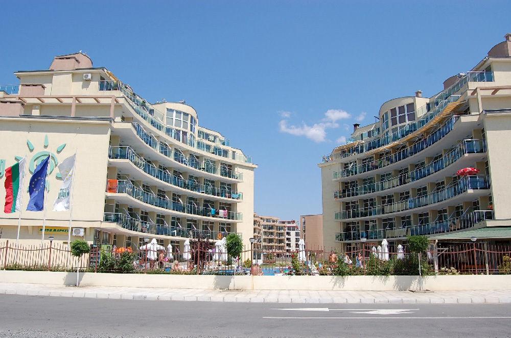 Julia Family Apartments Pantai Sunny Luaran gambar