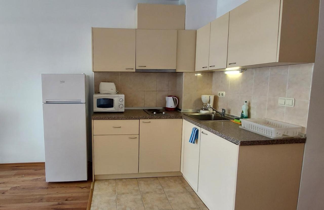 Julia Family Apartments Pantai Sunny Luaran gambar