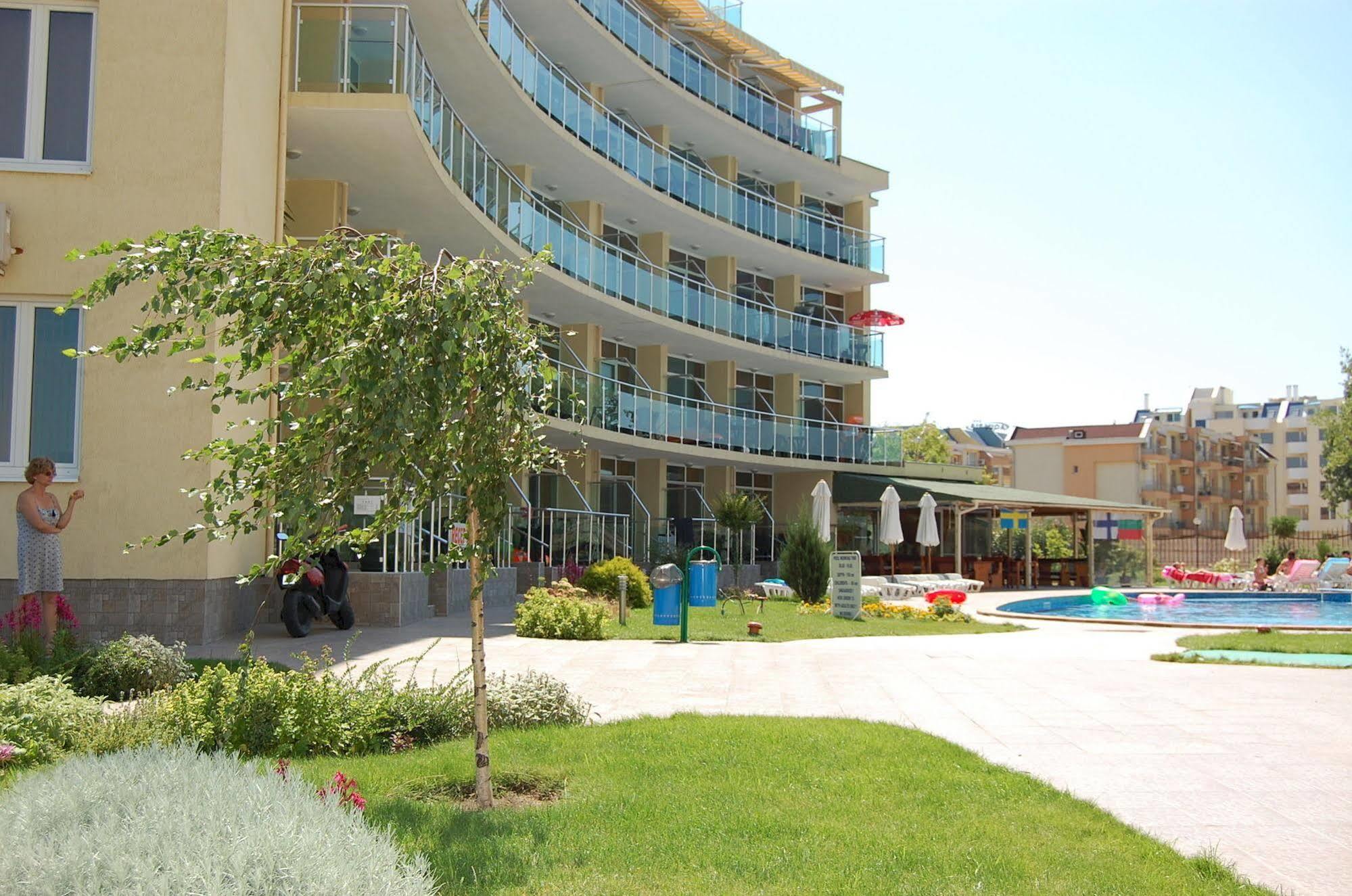 Julia Family Apartments Pantai Sunny Luaran gambar