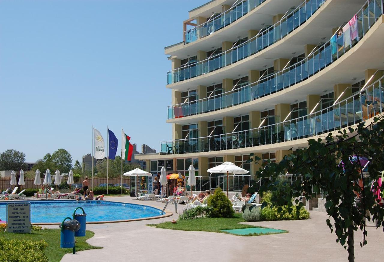 Julia Family Apartments Pantai Sunny Luaran gambar